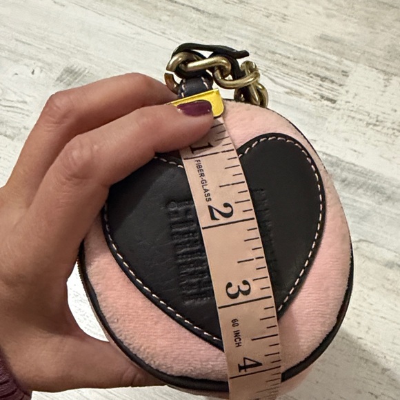 Vintage Juicy Couture Pink Suede Barrel Shoulder bag - Picture 12 of 16